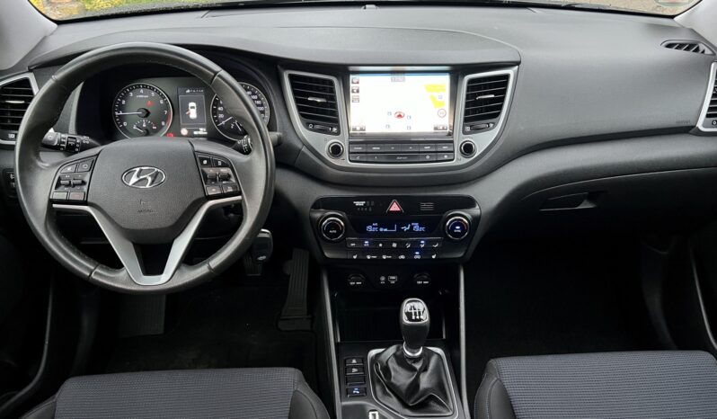 HYUNDAI TUCSON III 1.6 T-GDI 177KM FWD – MANUAL – NAVI – KAMERA COFANIA – TEMPOMAT full