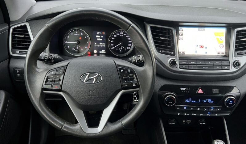 HYUNDAI TUCSON III 1.6 T-GDI 177KM FWD – MANUAL – NAVI – KAMERA COFANIA – TEMPOMAT full