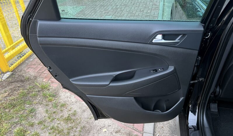 HYUNDAI TUCSON III 1.6 T-GDI 177KM FWD – MANUAL – NAVI – KAMERA COFANIA – TEMPOMAT full