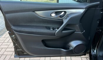 NISSAN QASHQAI II LIFT 1.6 DIG-T 163KM – LED – KAMERY 360 – KLIMATRONIC – SERWIS ASO full