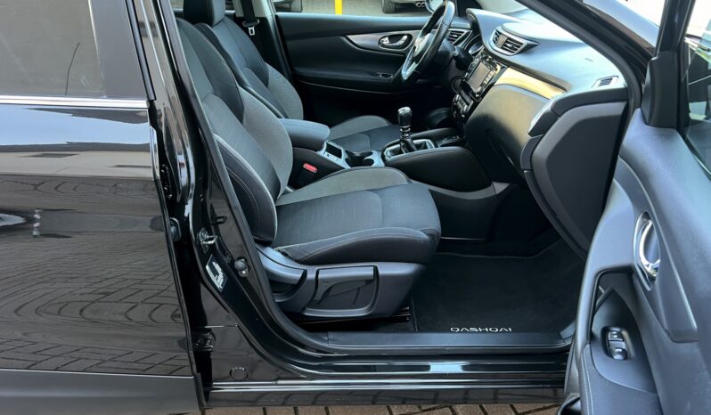 NISSAN QASHQAI II LIFT 1.6 DIG-T 163KM – LED – KAMERY 360 – KLIMATRONIC – SERWIS ASO full