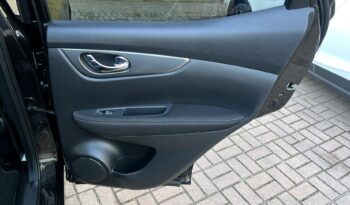 NISSAN QASHQAI II LIFT 1.6 DIG-T 163KM – LED – KAMERY 360 – KLIMATRONIC – SERWIS ASO full