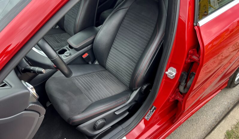 MERCEDES W176 A180 122KM – PAKIET AMG – SKÓRA + ALCANTARA – BI-XENON – LED full