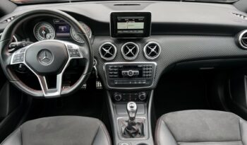MERCEDES W176 A180 122KM – PAKIET AMG – SKÓRA + ALCANTARA – BI-XENON – LED full