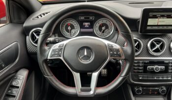 MERCEDES W176 A180 122KM – PAKIET AMG – SKÓRA + ALCANTARA – BI-XENON – LED full