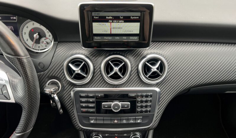MERCEDES W176 A180 122KM – PAKIET AMG – SKÓRA + ALCANTARA – BI-XENON – LED full