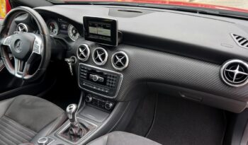 MERCEDES W176 A180 122KM – PAKIET AMG – SKÓRA + ALCANTARA – BI-XENON – LED full