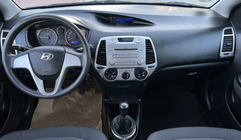 HYUNDAI I20 1.2 78KM BENZYNA – KLIMA – NOWY ROZRZĄD – FABRYCZNY LAKIER full