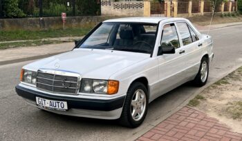 MERCEDES W201 1.8 90KM – 4 BIEGI – SZYBER-DACH – IMPORT NIEMCY full