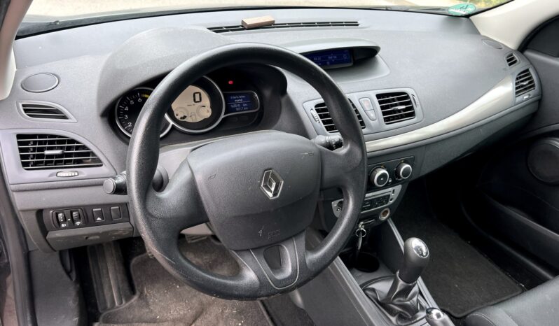 RENAULT MEGANE III 1.6 100KM – KLIMA – NISKI PRZEBIEG – IMPORT NIEMCY full