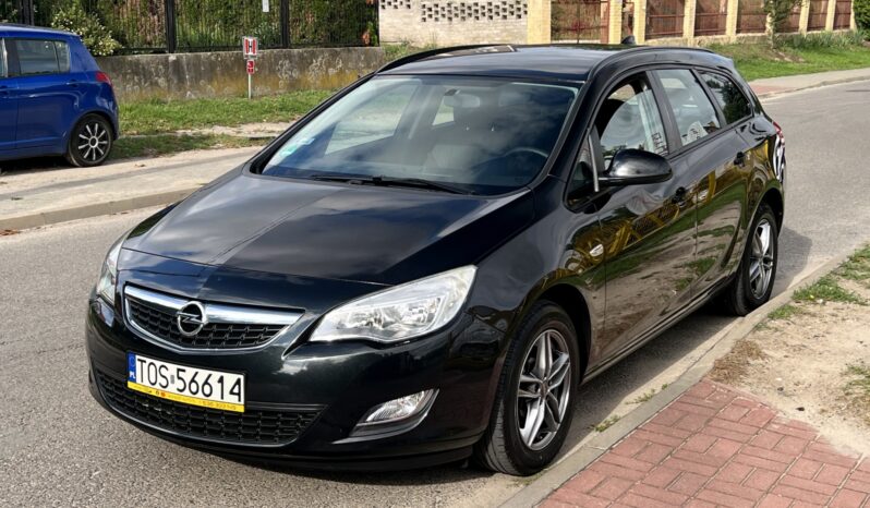 OPEL ASTRA J 1.4 BENZYNA 100KM KOMBI – KLIMA – TEMPOMAT – CZUJNIKI COFANIA full