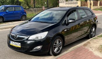 OPEL ASTRA J 1.4 BENZYNA 100KM KOMBI – KLIMA – TEMPOMAT – CZUJNIKI COFANIA full