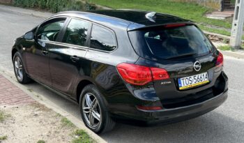 OPEL ASTRA J 1.4 BENZYNA 100KM KOMBI – KLIMA – TEMPOMAT – CZUJNIKI COFANIA full