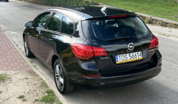 OPEL ASTRA J 1.4 BENZYNA 100KM KOMBI – KLIMA – TEMPOMAT – CZUJNIKI COFANIA full