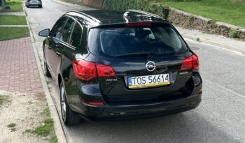 OPEL ASTRA J 1.4 BENZYNA 100KM KOMBI – KLIMA – TEMPOMAT – CZUJNIKI COFANIA full