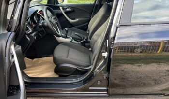 OPEL ASTRA J 1.4 BENZYNA 100KM KOMBI – KLIMA – TEMPOMAT – CZUJNIKI COFANIA full