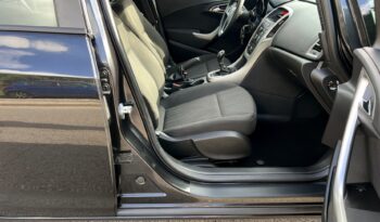OPEL ASTRA J 1.4 BENZYNA 100KM KOMBI – KLIMA – TEMPOMAT – CZUJNIKI COFANIA full