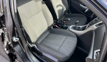 OPEL ASTRA J 1.4 BENZYNA 100KM KOMBI – KLIMA – TEMPOMAT – CZUJNIKI COFANIA full