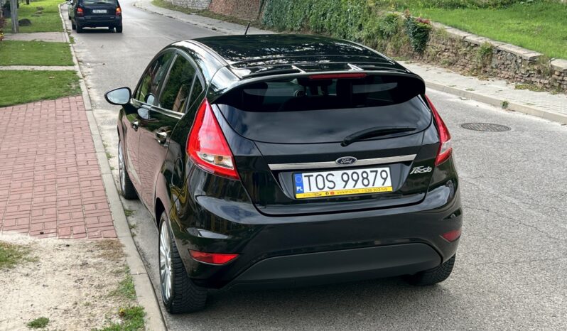 FORD FIESTA TITANIUM 1.25 82KM – KLIMATRONIC – GRZANE FOTELE – GRZANA SZYBA PRZÓD full