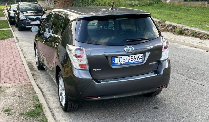 TOYOTA VERSO 1.8 147KM – MANUAL – KAMERA – KLIMATRONIC – GRZANE FOTELE full