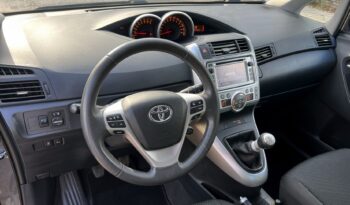 TOYOTA VERSO 1.8 147KM – MANUAL – KAMERA – KLIMATRONIC – GRZANE FOTELE full