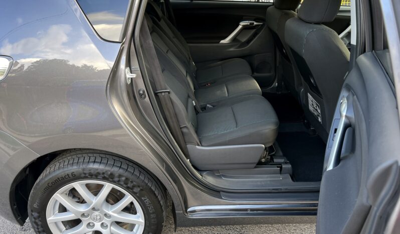 TOYOTA VERSO 1.8 147KM – MANUAL – KAMERA – KLIMATRONIC – GRZANE FOTELE full