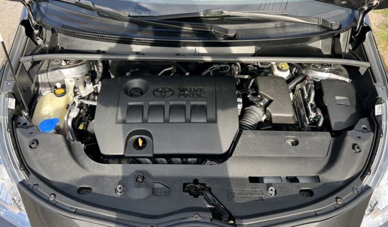 TOYOTA VERSO 1.8 147KM – MANUAL – KAMERA – KLIMATRONIC – GRZANE FOTELE full