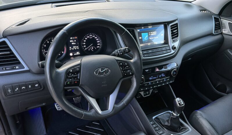 HYUNDAI TUCSON III 1.6 T-GDI 177KM AWD – MANUAL – KAMERA – LED – KEY LESS GO full