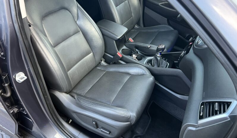 HYUNDAI TUCSON III 1.6 T-GDI 177KM AWD – MANUAL – KAMERA – LED – KEY LESS GO full