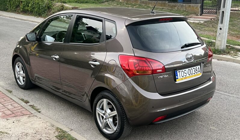 KIA VENGA LIFT 1.6 CRDI 128KM – KAMERA – NAVI – GRZANE FOTELE I KIEROWNICA full