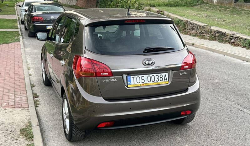 KIA VENGA LIFT 1.6 CRDI 128KM – KAMERA – NAVI – GRZANE FOTELE I KIEROWNICA full