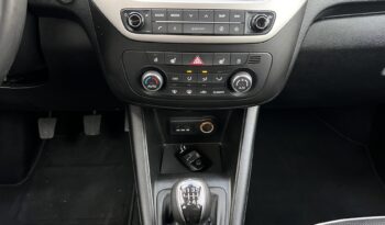 KIA VENGA LIFT 1.6 CRDI 128KM – KAMERA – NAVI – GRZANE FOTELE I KIEROWNICA full