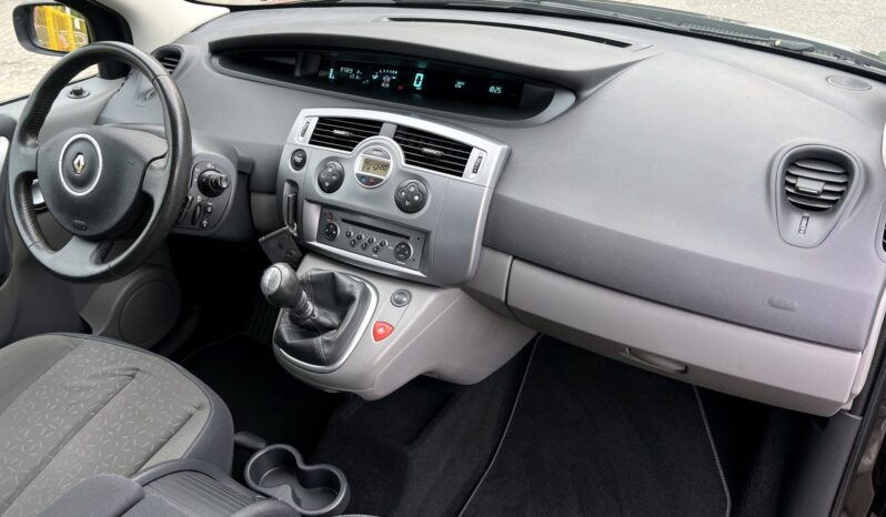 RENAULT SCENIC II 1.6 16V 112KM – NISKI PRZEBIEG – KLIMATRONIC – NOWY ROZRZĄD – IMPORT NIEMCY full