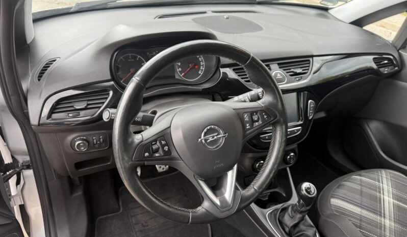 OPEL CORSA E 1.4 90KM – KLIMATRONIC – GRZANE FOTELE I KIEROWNICA – TEMPOMAT full
