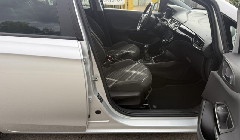 OPEL CORSA E 1.4 90KM – KLIMATRONIC – GRZANE FOTELE I KIEROWNICA – TEMPOMAT full
