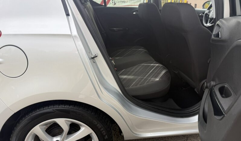 OPEL CORSA E 1.4 90KM – KLIMATRONIC – GRZANE FOTELE I KIEROWNICA – TEMPOMAT full