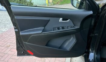 KIA SPORTAGE III LIFT 2.0 CRDI 136KM AWD – KAMERA – SKÓRA – EL. FOTEL KIEROWCY – XENON + LED full