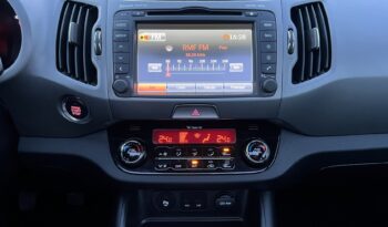 KIA SPORTAGE III LIFT 2.0 CRDI 136KM AWD – KAMERA – SKÓRA – EL. FOTEL KIEROWCY – XENON + LED full
