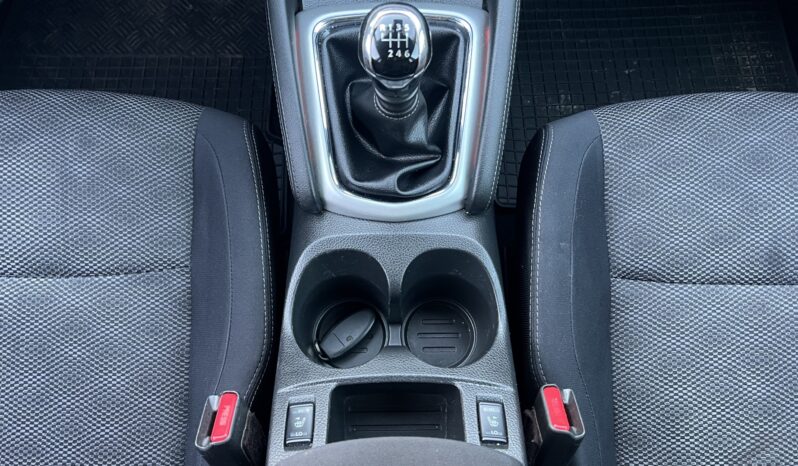 NISSAN QASHQAI II 1.5 DCI 110KM – KLIMATRONIC – KAMERY 360 – GRZANE FOTELE – NOWY ROZRZĄD full